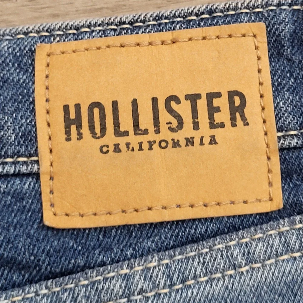 Hollister Ultra High-Rise‎ Mom Jean Denim Patchwork Colorblock Blue 3S 26x25